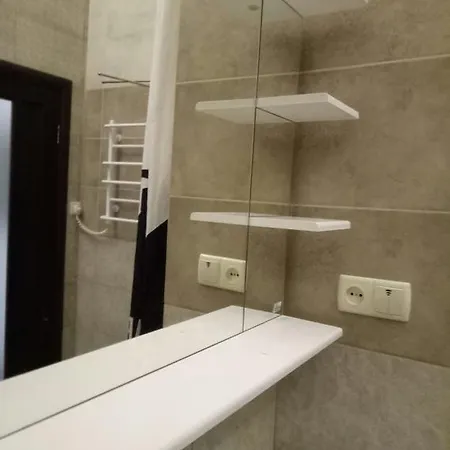 354 A9 Apartment